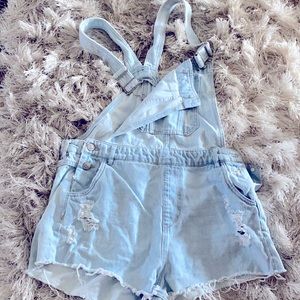 Cutoff overall shorts